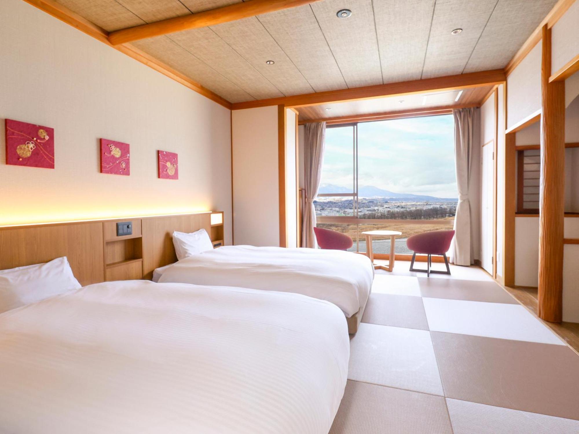 Yoshinotei Hotel Iida Exterior photo